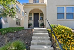 Condominium, 2523 Verna DR, Corona, CA  Corona, CA 92883