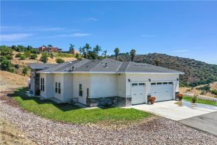 Single Family Residence, 47400 Via Vaquero, Temecula, CA 92590 - 2