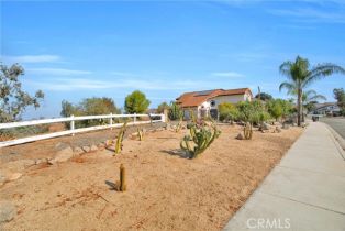 Single Family Residence, 16730 Lake Knoll, Riverside, CA 92503 - 10