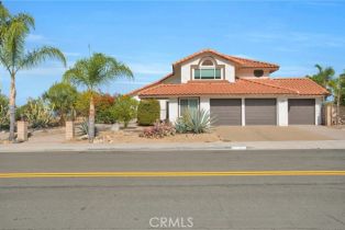 Single Family Residence, 16730 Lake Knoll, Riverside, CA 92503 - 3