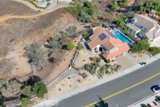 Single Family Residence, 16730 Lake Knoll, Riverside, CA 92503 - 41