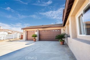 Single Family Residence, 18296 Hollowtree ln, Riverside, CA 92504 - 15