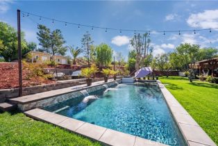 Single Family Residence, 18296 Hollowtree ln, Riverside, CA 92504 - 24