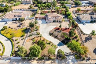 Single Family Residence, 18296 Hollowtree ln, Riverside, CA 92504 - 9