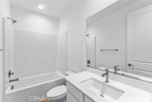 Single Family Residence, 17648 Mcdowell Valley dr, Riverside, CA 92503 - 40