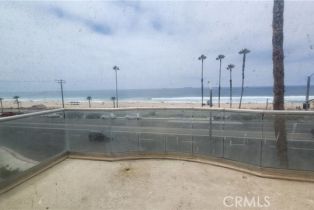 Single Family Residence, 2212 Pacific Coast, Huntington Beach, CA 92648 - 4