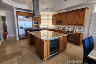 Single Family Residence, 2212 Pacific Coast, Huntington Beach, CA 92648 - 6