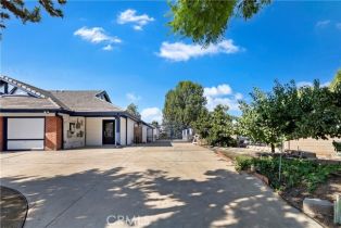 Single Family Residence, 2695 Orange Vale lane, Riverside, CA 92503 - 5