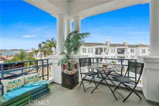 Condominium, 2600 Newport blvd, Newport Beach, CA 92663 - 4