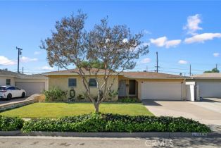 Single Family Residence, 764 Russell dr, Orange, CA 92867 - 4