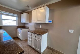 , 216 Avenue H Apt D, Redondo Beach, CA 90277 - 6