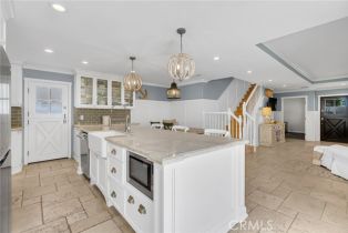 Single Family Residence, 331 Walnut st, Newport Beach, CA 92663 - 11