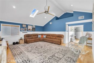 Single Family Residence, 331 Walnut st, Newport Beach, CA 92663 - 31