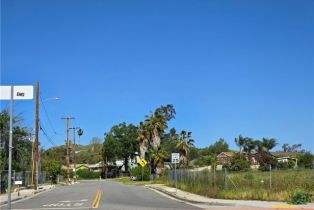 , 0 Selkirk, Riverside, CA 92503 - 5