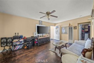 Residential Income, 8876 Cypress ave, Riverside, CA 92503 - 21