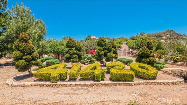 , 41420 Hacienda drive, Murrieta, CA 92562 - 1