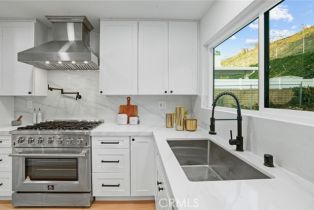 Single Family Residence, 13455 Carriage rd, Poway, CA 92064 - 14