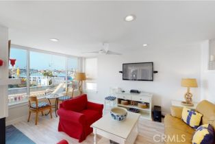 , 510 Bay Front, Newport Beach, CA 92662 - 4