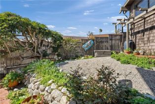 Single Family Residence, 1911 Ocean way, Laguna Beach, CA 92651 - 27