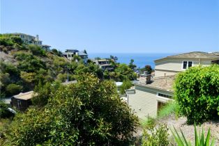 , 826 Diamond st, Laguna Beach, CA 92651 - 16