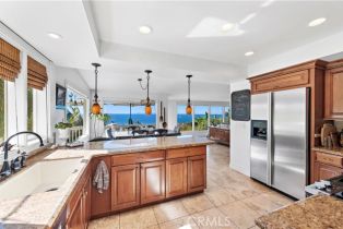 Single Family Residence, 875 Coast View dr, Laguna Beach, CA 92651 - 10