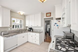 Single Family Residence, 670 Thalia st, Laguna Beach, CA 92651 - 10