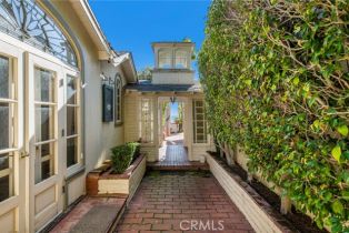 Single Family Residence, 1947 Rim Rock Canyon rd, Laguna Beach, CA 92651 - 12