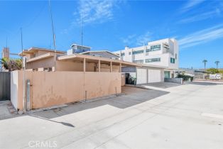 Single Family Residence, 1232 Oceanfront, Newport Beach, CA 92661 - 10