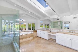 Single Family Residence, 806 Emerald Bay, Laguna Beach, CA 92651 - 14