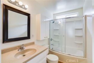 Residential Income, 705 Iris, Corona Del Mar, CA 92625 - 30