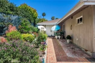 Single Family Residence, 1095 Flamingo rd, Laguna Beach, CA 92651 - 5