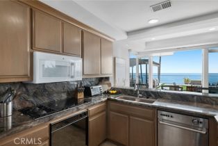 Condominium, 921 Gaviota, Laguna Beach, CA 92651 - 11