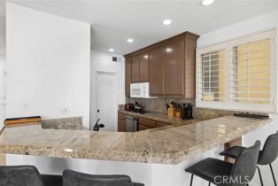 Condominium, 915 Gaviota, Laguna Beach, CA 92651 - 9