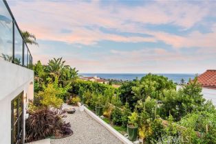 Single Family Residence, 825 Coast View dr, Laguna Beach, CA 92651 - 38