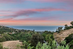 Single Family Residence, 2095 Temple Hills dr, Laguna Beach, CA 92651 - 4