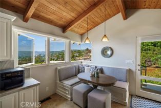 Single Family Residence, 2108 Crestview dr, Laguna Beach, CA 92651 - 16