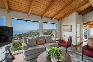 Single Family Residence, 2108 Crestview dr, Laguna Beach, CA 92651 - 20