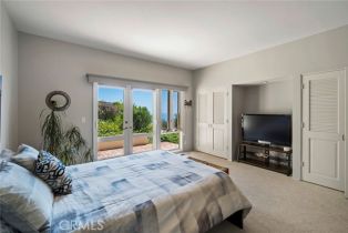 Single Family Residence, 2108 Crestview dr, Laguna Beach, CA 92651 - 29