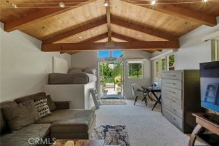 Single Family Residence, 2108 Crestview dr, Laguna Beach, CA 92651 - 32