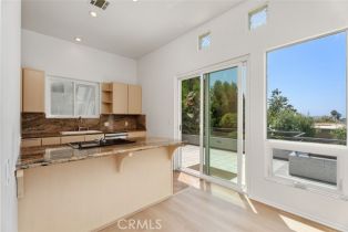 Single Family Residence, 388 Loma Terrace, Laguna Beach, CA 92651 - 10