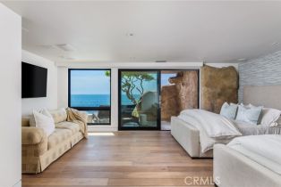 Single Family Residence, 1715 Ocean way, Laguna Beach, CA 92651 - 22