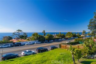 , 31532 Coast hwy, Laguna Beach, CA 92651 - 3