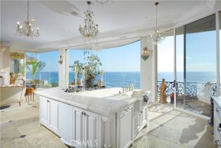 Single Family Residence, 18 Breakers Isle, Dana Point, CA 92629 - 16