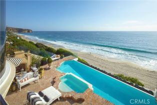 Single Family Residence, 18 Breakers Isle, Dana Point, CA  Dana Point, CA 92629