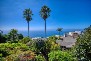 Single Family Residence, 865 La Mirada ST, Laguna Beach, CA  Laguna Beach, CA 92651