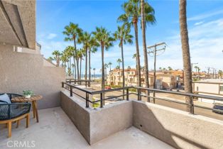 Condominium, 1200 Pacific Coast, Huntington Beach, CA 92648 - 2