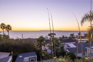 Single Family Residence, 31911 Crestwood Place, Laguna Beach, CA 92651 - 31