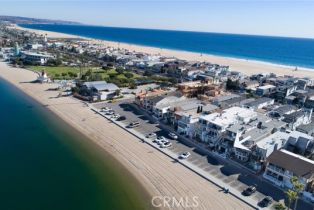 Condominium, 1819 Bay ave, Newport Beach, CA 92663 - 39