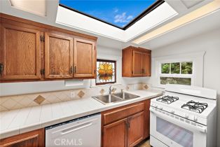 Single Family Residence, 231 La Brea st, Laguna Beach, CA 92651 - 7