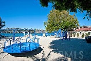 , 100 Via Antibes, Newport Beach, CA 92663 - 4